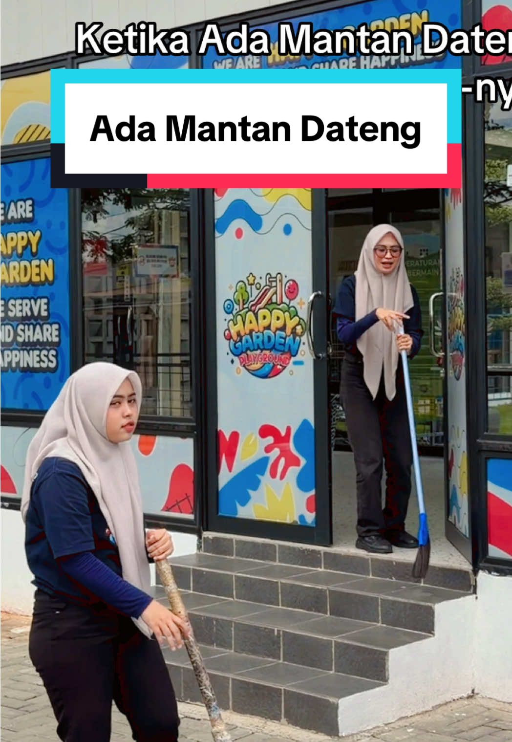 Lihat mantan jalan sama pasangan barunya 🙄 #mantanpacar #tigaraksa #playground #tamanbermain 