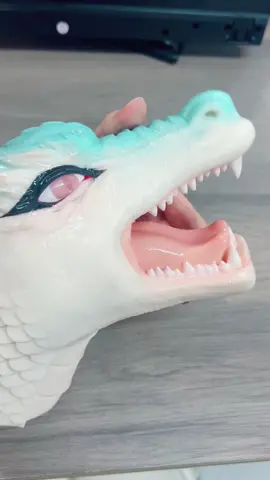 Dragon Head Fidget Toy? Guess what ? 😏😏#dragon  #stress #fidgettoys #anime #figure 