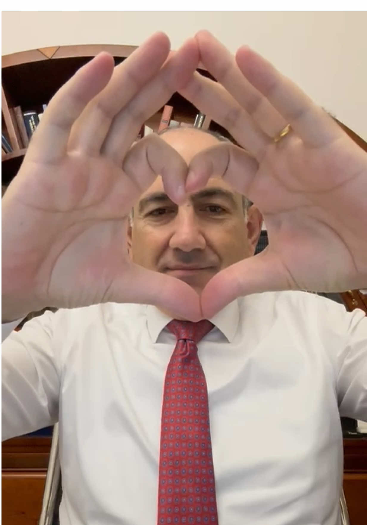 Բարի լույս, լավ օր եւ սիրում եմ բոլորիդ🇦🇲