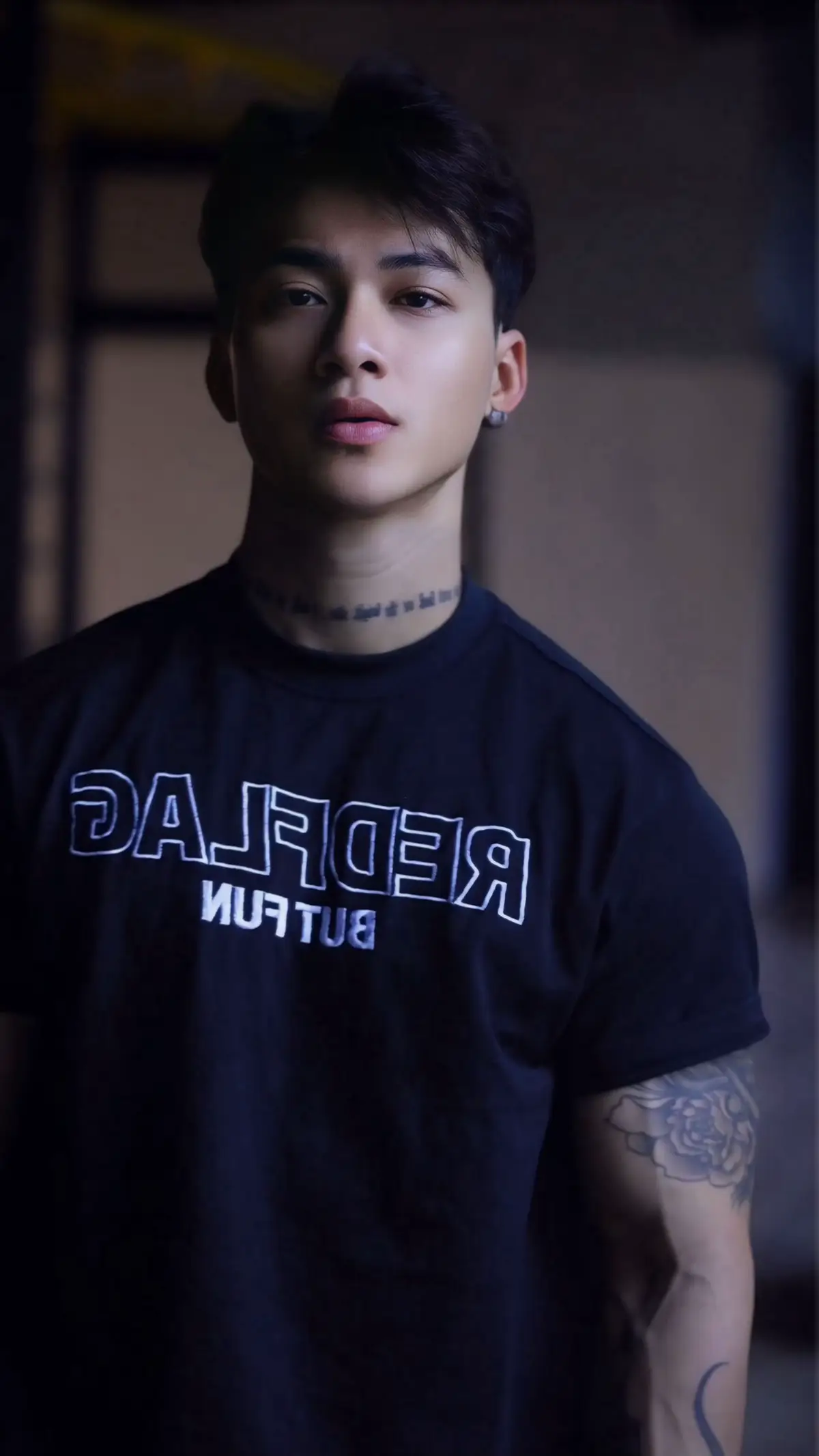 Trung bình 10% bdf mặc áo rộng