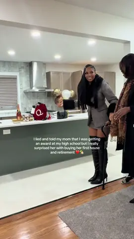I retired my mother and bought her first home all from building a personal brand on social media 8 years ago 🙇🏽‍♀️ This moment is so special for so many reasons… I thank God for the opportunity to be a vessel ❤️ I’ll see you all in my free training coming up! 🔗 #fyp #generationalcursebreaker #reelstorealestate #millionaire 