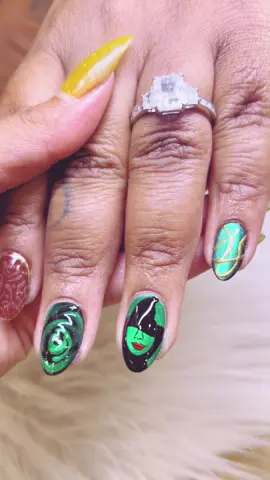 OBSESSED with my nails!! I’m SO ready for Wicked Part 2 😍🔥💅🏾💚✨ #Wicked #cateye #DefyingGravity #ElphabaVibes #GlindaEnergy Nails by: @Alicia Renee 🌹 