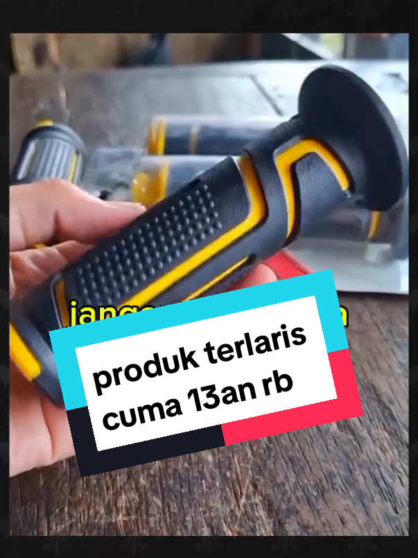 sepasang handgrip domino motif garis universal import/handgrip v84 sisik bahan empuk aksesoris kendaraan #handgrip #aksesoris #aksesorismotor #affiliate 