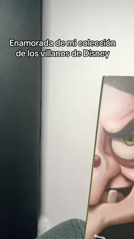 Siempre team villanos @Disney @Editorial Planeta @Serena Valentino #Libros #Disney #coleccion #viral #parati 