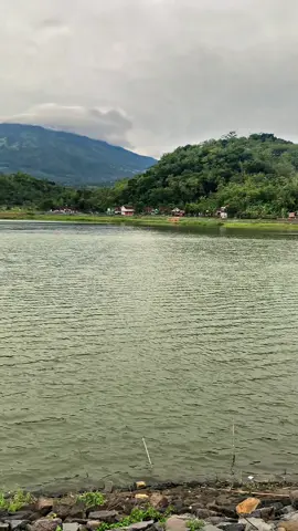 Swejuk ngene 🍃#wadukbayut #wadukgebyar #sragen24jam #sragenexplore 