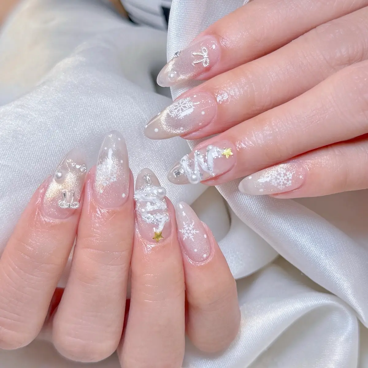 Noel này làm nail gì nè💕💕#nailmuadong #viral #nailgiangsinh #xuhuong #nailtaynoel 