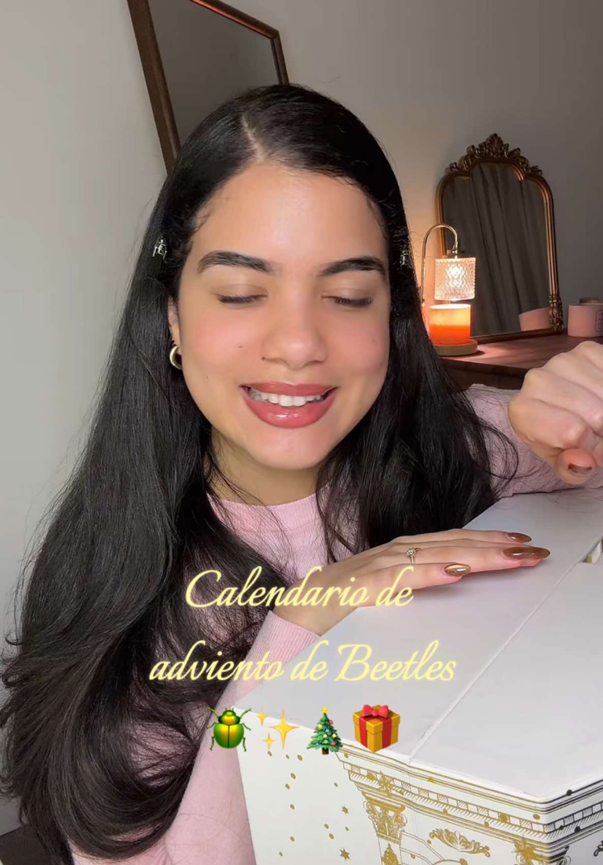 Pt. 1 🎄 | Abriendo mi primer Calendario de Adviento, muchísimas gracias @BeetlesGelPolish ✨💘💞  #adventcalendar #calendariodeadviento #christmas #navidad 