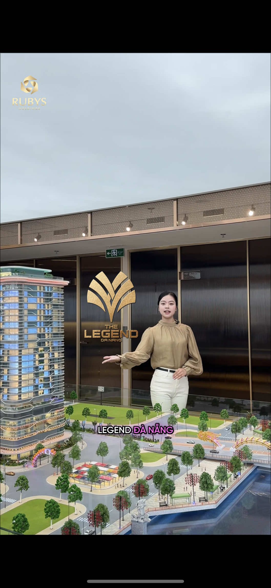 ✨ THE LEGEND ĐÀ NẴNG – BIỂU TƯỢNG HỮU HẠN GIỮA LÒNG THÀNH PHỐ ✨ 🏙️ Khi Quảng Nam - Đà Nẵng sáp nhập, thành phố mở rộng nhưng quỹ đất trung tâm gần như chạm ngưỡng giới hạn. Chính vì thế, The Legend không chỉ là để ở, mà để tích sản bền vững qua thời gian. 🌴 Sống giữa trung tâm chuẩn Home Resort: 45+ tiện ích chuẩn 5 sao khép kín (hồ bơi vô cực, sky lounge, gym, golf 3D, cinema, party house…). Mỗi ngày tại đây, là một kỳ nghỉ. 🏡 Không gian tinh tế, từng chi tiết đều có giá trị. Căn hộ mẫu được hoàn thiện tỉ mỉ: – Thiết bị bếp TEKA (Châu Âu) sang trọng – Vật liệu chống ẩm, sàn gạch vân đá Ý – Tây Ban Nha – Phòng ngủ Master view sông Hàn, cầu Rồng – Phòng tắm ốp đá tự nhiên cao cấp, thiết bị Ansen – Thụy Sĩ, Anh Quốc 🔥 HỮU HẠN VỀ SỐ LƯỢNG – VÔ HẠN VỀ GIÁ TRỊ. 📞 Liên hệ 084.65.68.838 ngay để trở thành chủ nhân của biểu tượng mới giữa trung tâm Đà Nẵng.#batdongsandanang #Rubysholdings #thelegenddanang #thelegend #canhocaocapdanang 