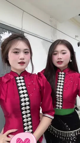 hẹn hò nhưng ko yeu nhe @Phương Huyền✨ 