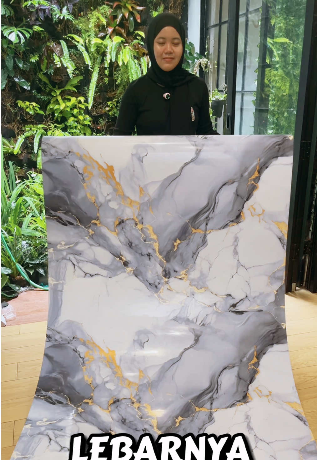 Wallpaper foam UK 2.8Mx30Cm, sekali co dapet 1 roll ya beb#fyppppppppppppppppppppppp #pvcwallpaper #wallpaperfoam #viralin #tiktoklive 