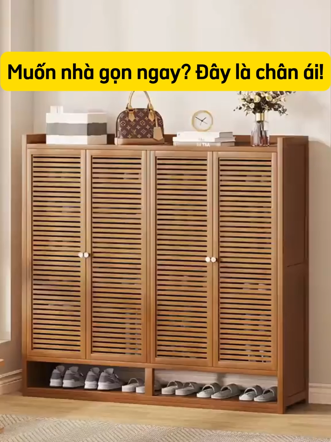 Tủ giày dép gỗ tre 3,4 cánh hiện đại chống nước. giá đựng giày dép gỗ tre đế rộng tiện lợi, kệ giày dép 121x108 cm.Thiết kế hiện đại, tối giản, phù hợp không gian chung cư, nhà phố, phòng trọ cao cấp. 3 hoặc 4 cánh cửa mở dễ sử dụng – chia ngăn khoa học, chứa từ 15–25 đôi giày. Làm từ gỗ tre tự nhiên, xử lý chống cong vênh – đế rộng, chắc chắn, siêu bền. Chống nước, chống ẩm mốc, chống mối mọt – bền hơn gỗ công nghiệp hay nhựa. Thoáng khí, không bị hôi giày – phù hợp khí hậu Việt Nam. #tugiay #tugiaythongminh #tugiaygapgon #tugiaydep #tudunggiay #tugiaydepgapgon #kegiaydep #kegiay #kegiaydanang
