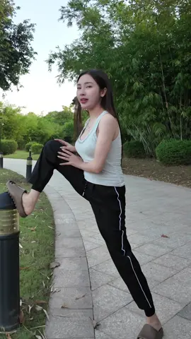 Quần Gió Thể Thao Mềm Mịn, Co giãn #chiemreview #thoitrangnam #quangio  