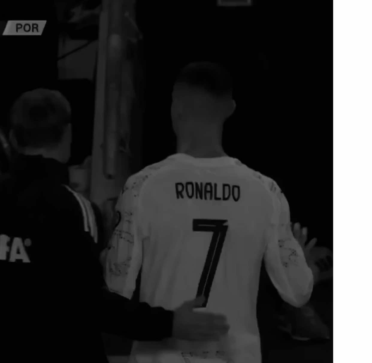 اخخخ #نادر #cristianoronaldo #cr7cristianoronaldo 