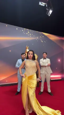 💛💛💛 #Asal #yellowdress #viral #Junus #Berkay 