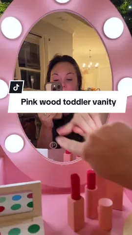 The cutest pink wood vanity from Garvee! Stay till the end for a surprise 🤣 #toddlergirl #girlmomlife #toddlervanity #pinkvanity #vanitymirror 