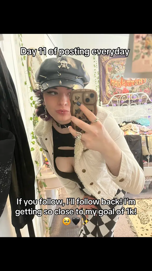 AaAHhhH I can’t believe how close I am to my goal of 1k followers!! This has been my dream since I started this account back in January :,) thank you so much for everyone who has followed me and/or supported me! 🫶  If you don’t know me yet, hello, I’m Syd :) I’m a queer nonbinary college student trying to save up for gender affirming surgery 🏳️‍⚧️ I post mostly fashion and thrift hauls! I also post some art, room decor, and lgbt content 😊 if you’re interested in any of that or just want to support, please follow! 💖 #moots? #fypシ #lgbt #viral #altfashion 