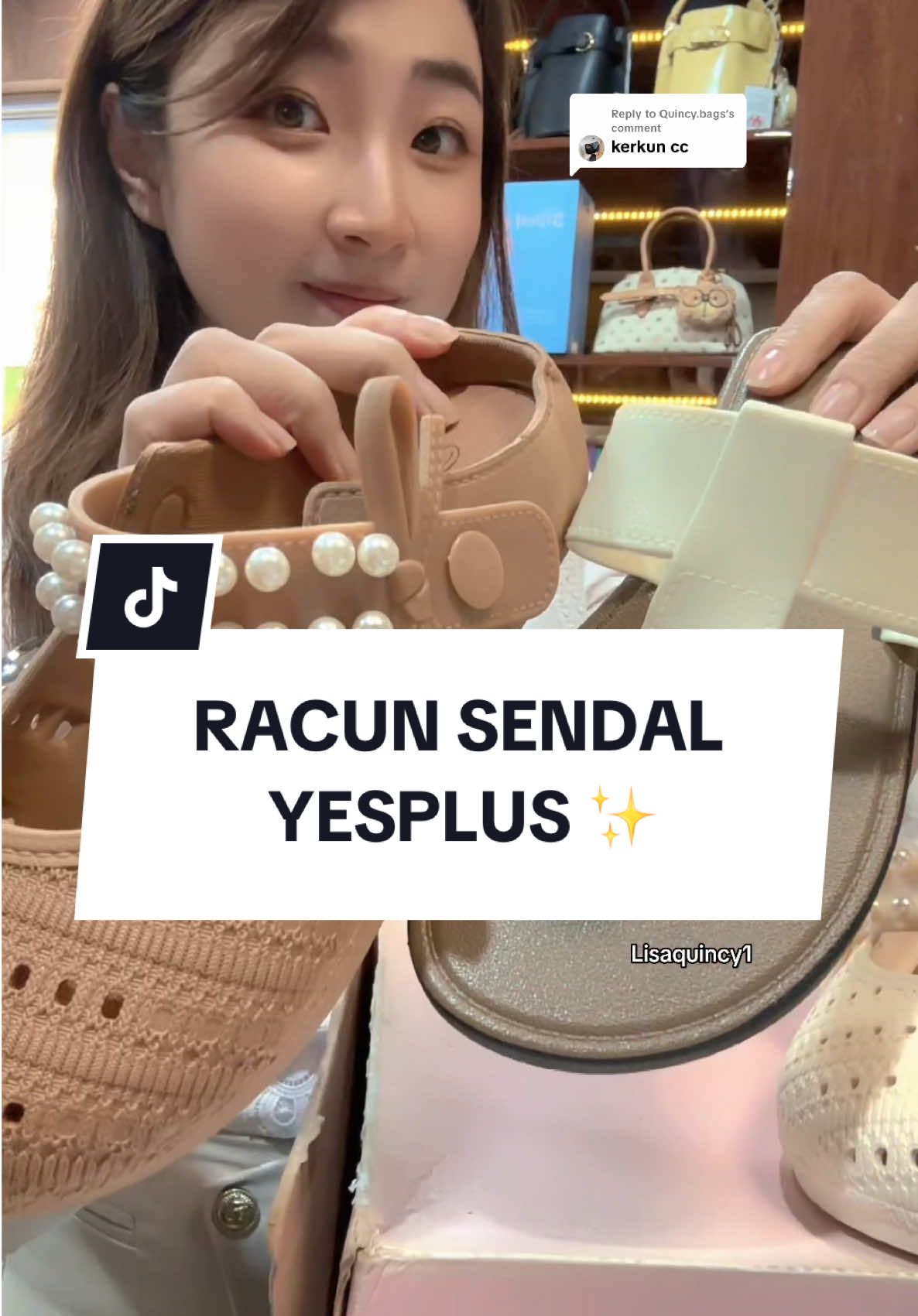 Replying to @Quincy.bags jangan lupa naik 1 size ya, bonus nya sesuai gambar untuk size pasti dikirim sesuai pesanan #sendal #outfit #murah #keren #tiktoklive 