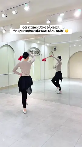 Cô dạy cực chi tiết từng động tác, học online cực dễ hiểu, chi phí thấp và vô cùng linh hoạt thời gian ạ 😚 #lopmuafevery #lopmuaonline #feverydancestudio 