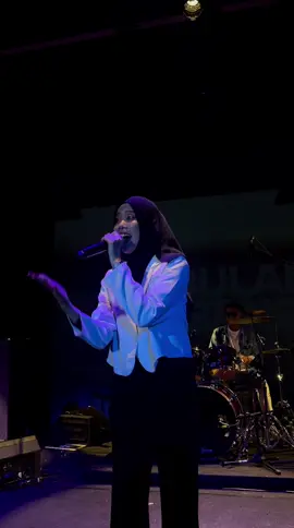 GIG GALAU: SETLIST PENJAGA JODOH ORANG Untuk yang baru je menjaga jodoh orang, marilah kita berkumpul dan luahkan sama-sama 💔 🗓️ 1 FEBRUARI 2026, 8PM 📍 BEKL, Cheras 🎟️ RM55 (Solo) 🎟️ RM90 (Duo) 📝 Harga tiket dah termasuk fee & tax, jadi tak perlu risau dah!🤩 🎟️ Beli tiket anda di sini atau TEKAN LINK DI BIO: 👉🏻 https://gazzs.ubertickets.asia/ #gig #gazzs #setlistpenjagajodohorang #lagugalauindonesia #malaysianevents