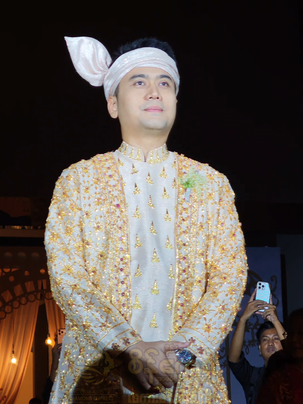 ချောလိုက်ကြတာ #အားကျမှုတစ်သိန်း #စိန်ဧကရီchannel2 #ငယ်ဇင် #စုလျားရစ်ပတ် #ကိုငယ်