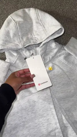 a STEAL! run, don’t walk to our site !🫧🫰🏽 follow: thezboutiquee on ig! #luluscuba #scubasets #lululemon #fyppppppppppppppppppppppp #goviral 