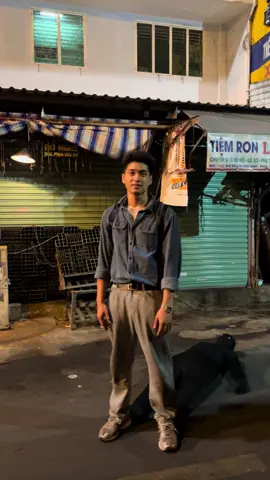 Tuấn mô đen và chiếc bóng của anh ấy 🤣 #truytimlongdienhuong 