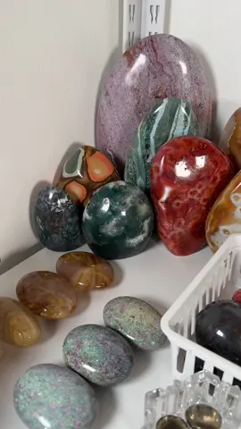 I hope they loved their first orders🥹✨ #crystals #crystalshop #crystaltok #crystalcommunity #crystalorderpacking 