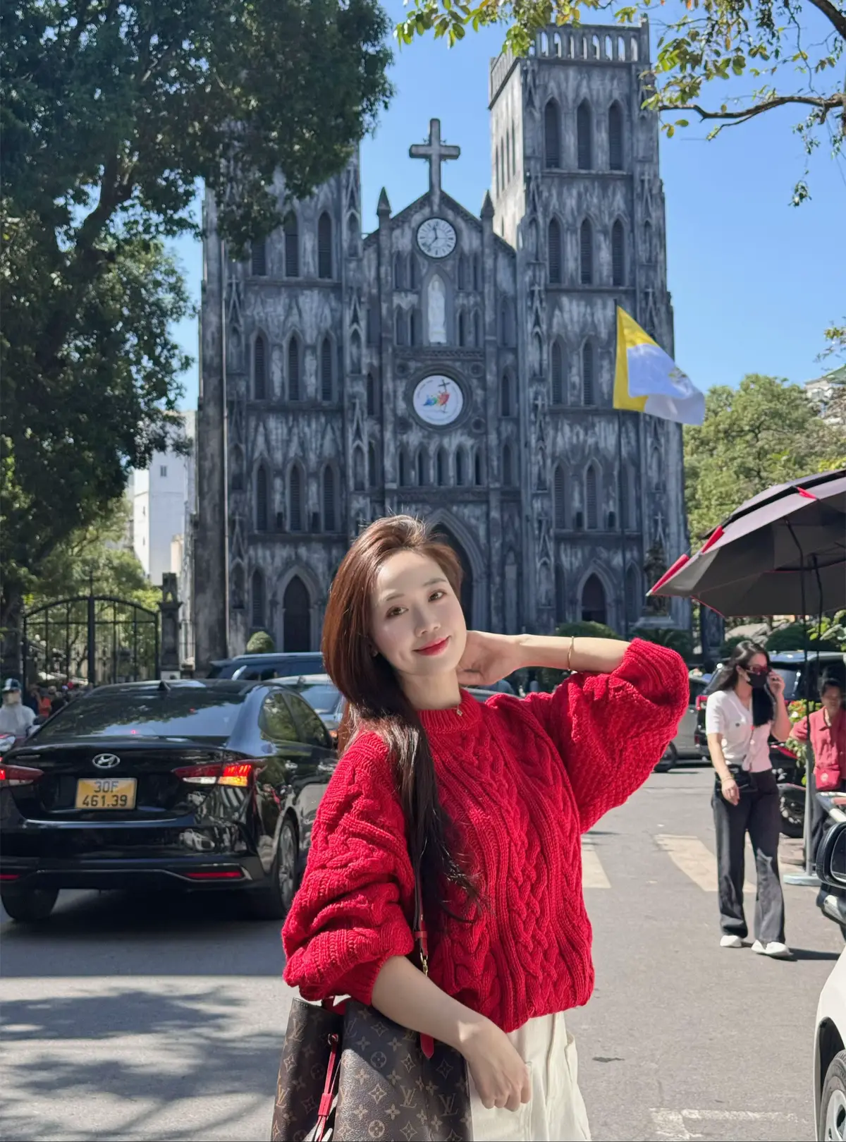 #fyp #thuhanoi #hanoi #muathu #nhatholonhanoi 