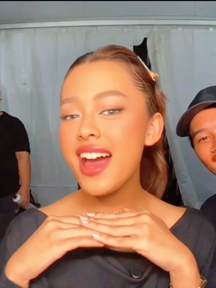 Vibes nya cocok bgt buat Series,moga abis AGZ banyak tawaran buat Harqeel main series🙂 Btw di AGZ kan Harqeel udah jadian,tp blm ada endorse bareng lagi yaa👉🏻👈🏻🥲 #harryvaughan #aqeelacalista #harrynyaaqeela #fypage #fyppppppppppppppppppppppp 