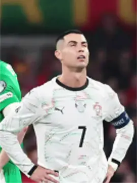 “Thẻ đỏ này do Ronaldo nóng nảy… hay do người ta muốn anh rời sân?” #insghtbongda #ronaldo #cr7 #viraltiktok #xuhuong 