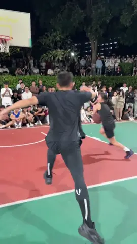 Miss Drew teach you how to spin move layup at basketball!!🏀 #basketball #NBA #slamdunk #dunk #pfy 