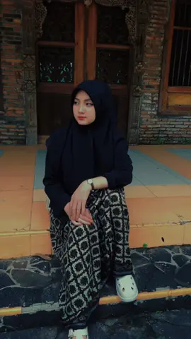 Sarung batik motif gurda,bahan rayon#sarungadem #sarung #goyor #SARUNGPRIA #SARUNGWANITA 