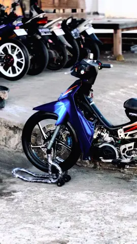 biru maniss😍#fizr #fizrindonesia #fyp #deprokstyle 