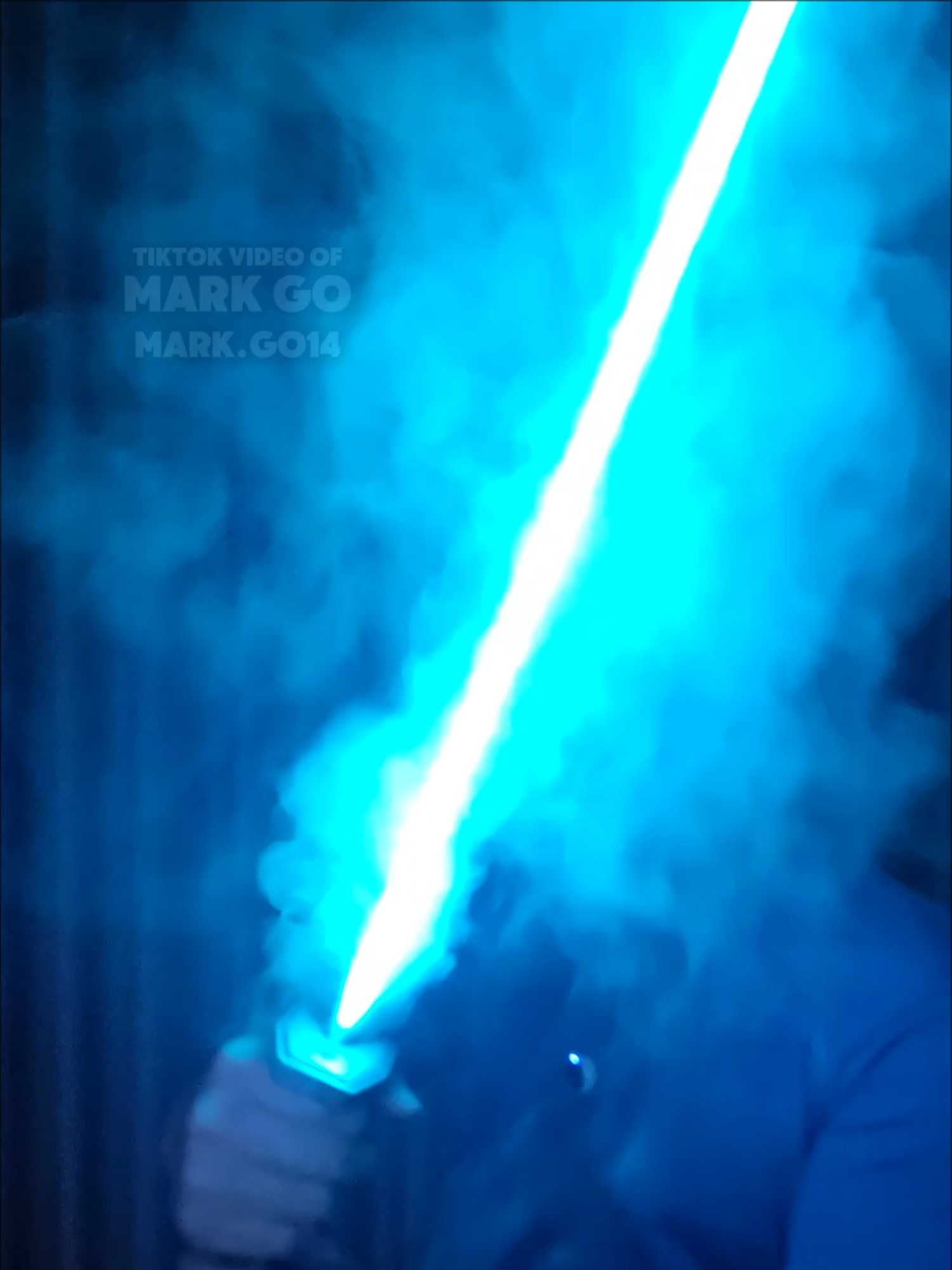 Grabe tong Light saber Toy na kahit sino grabe maeenjoy laruin to bukod sa multifunction Light saber star wars malilibang ka talaga dito perfect for kids toys tong toy sword o espada dahil grabe yung quality ng laruan na to may light sword or LED sword kahit a madilim glowing in the dark kaya tuloy ang laro perfect for christmas gift or birthday gift ideas #lightsabersword #swordtoy #toysword #kidstoys #toyforkid #toysforkids #giftidea #kanata #LEDsword #lighsaber #toys #espada