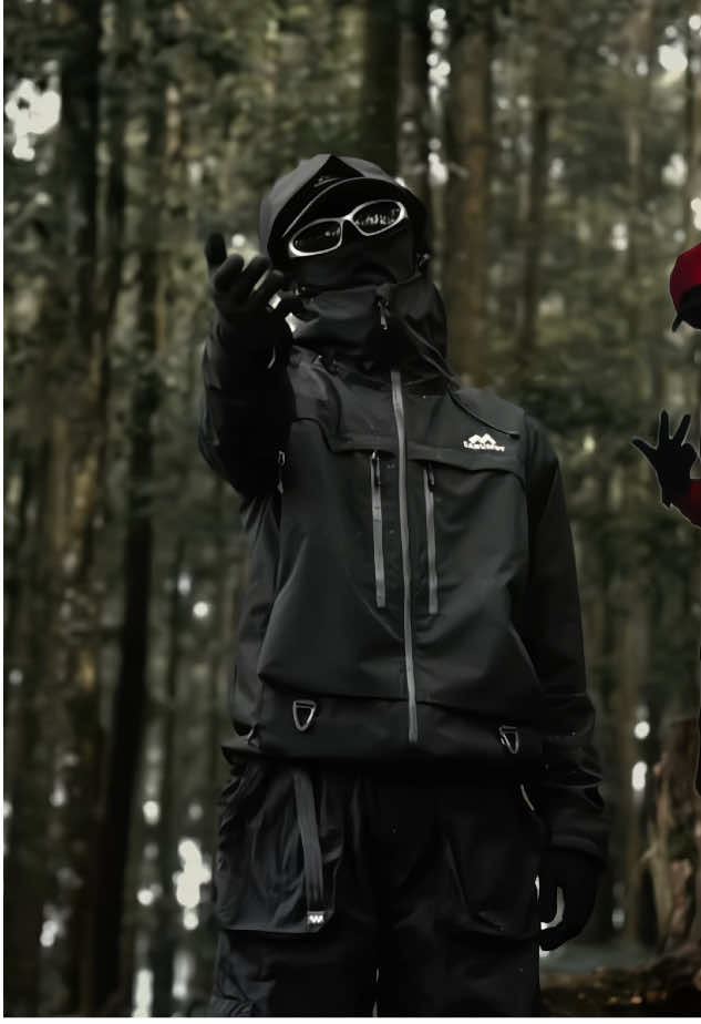 brand gopkor favorit kalian apah? . . #ninja #pendakigunung #gorpcore #trend #fomo 