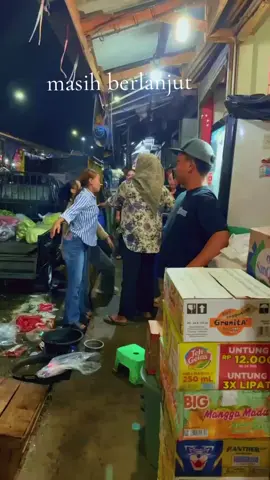 #inilah suasana pasar induk tanah tinggi kota Tangerang banten#insiden masih berlanjut