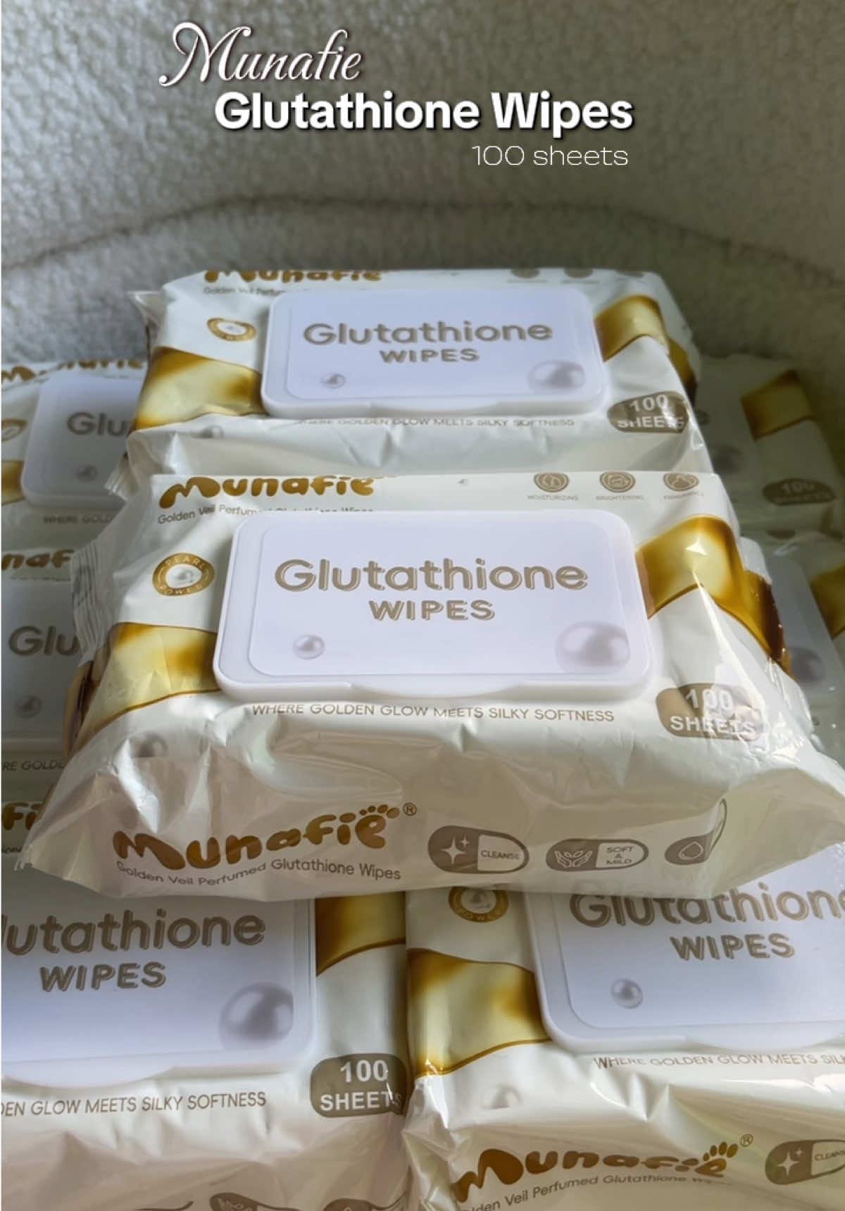 Wipes na may Glutathione? WOW! grabe ka na talaga munafie pati wipes may glutathione nadin 😍✨  #munafie #wetwipes #wetwipes #wipesbundle #munafiewipes 