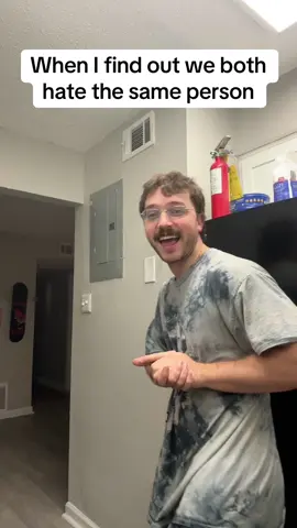 Like thank you, I love someone that understand me so much. #fyp #foryoupage #fypシ #smilingfriends 