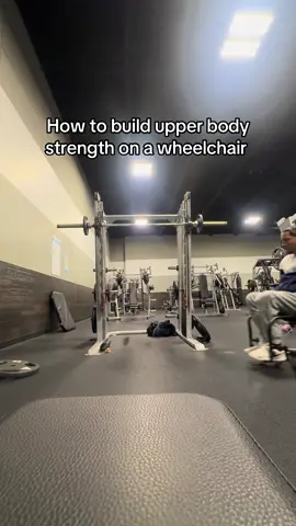 Looking 👀 for a golden retriever #kerrymyworld #bluefacebaby 