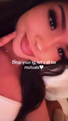 My Instagram is _txss.julissa!!!#fypシ #mutuals #instagram #friends #🤍 