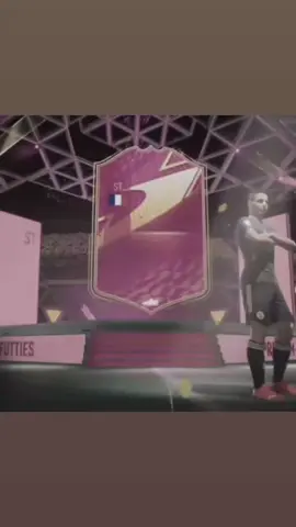 الله يسهل خطى رجله 😓💔 #explore #fypage #fouryou #benyedder #fifa22 