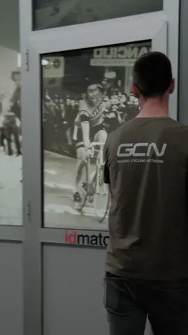 Selle Italia HQ! 😦 📺 Watch The Full Video LIVE NOW On #YouTube! 🎬 🔗👉https://www.youtube.com/watch?v=8bqNImrdA_s👈🔗 . 🔎86% Of People Sit On Their Saddle WRONG. This Is Why In collaboration 🤝 @idmatch