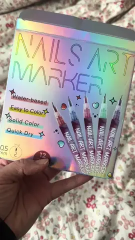Take your nail game to the next level with our 12-Color Nail Art Pen Set! 