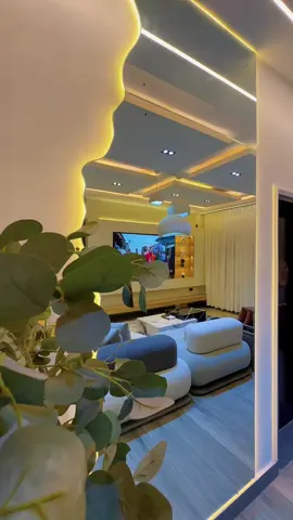 A minimalist living room space. Simplicity is the ultimate form of sophistication 😎#enuguinteriordesigner #enuguinteriordecor #interiordesigner #viral #enuguvendors 