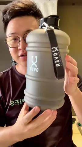 Over oversized bottle. Durable design. Easy to clean. Have many design options to choose. #bottle #botolair #botolminum #overbottle #over 