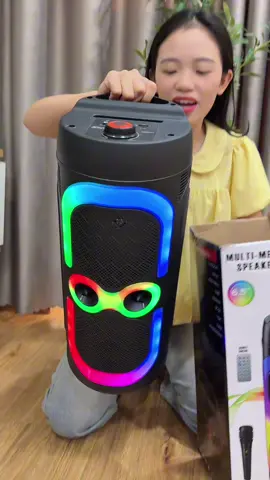 Loa bluetooth nghe nhạc kèm mic hát karaoke #loabluetooth #loahatkaraoke #xuhuong 