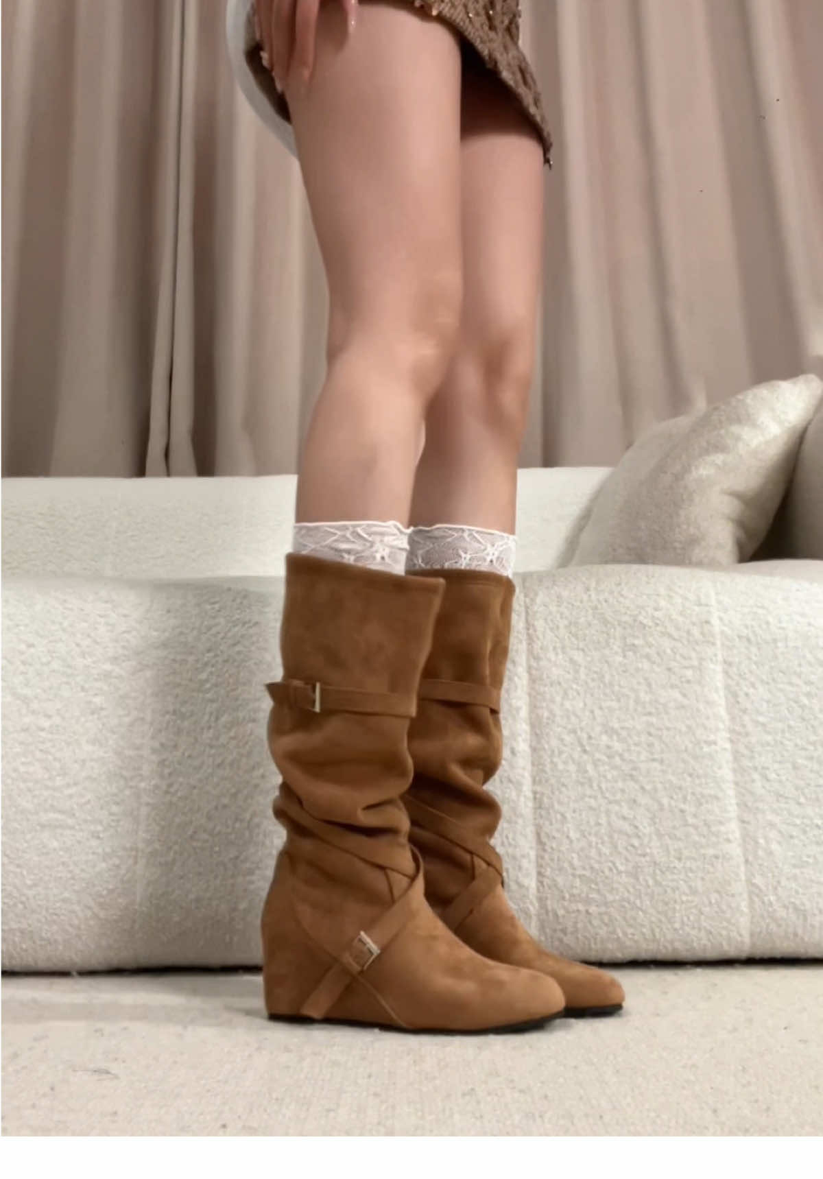 Bốt xinh mới về cho chị em ạ 😘 #reviewgiay #xh #giaybotnu #reviewgiaydep #giaybot 