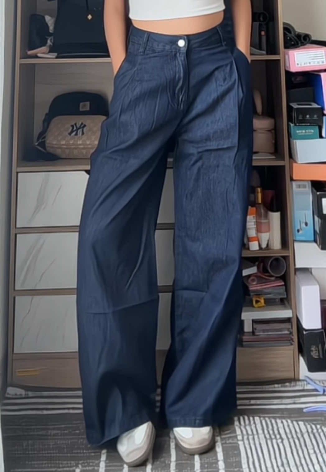 celanaaa yg lagi viralll🙈👀 smpeee cepet bgt sold oyy