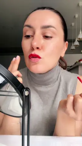 Тон помади 405