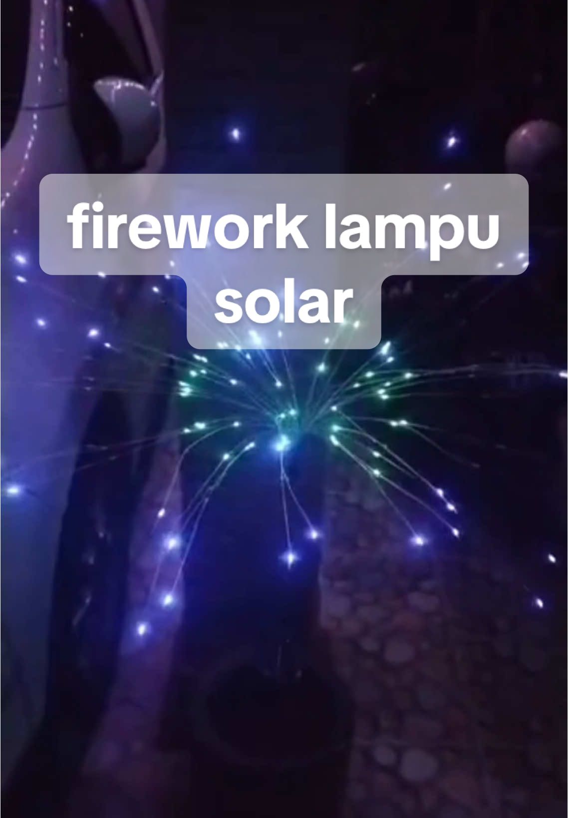 solar fireworks lampu. like stars shining in the dark!#solarfireworkslight #outdoorlights #solarlampu #lampuoutdoor 